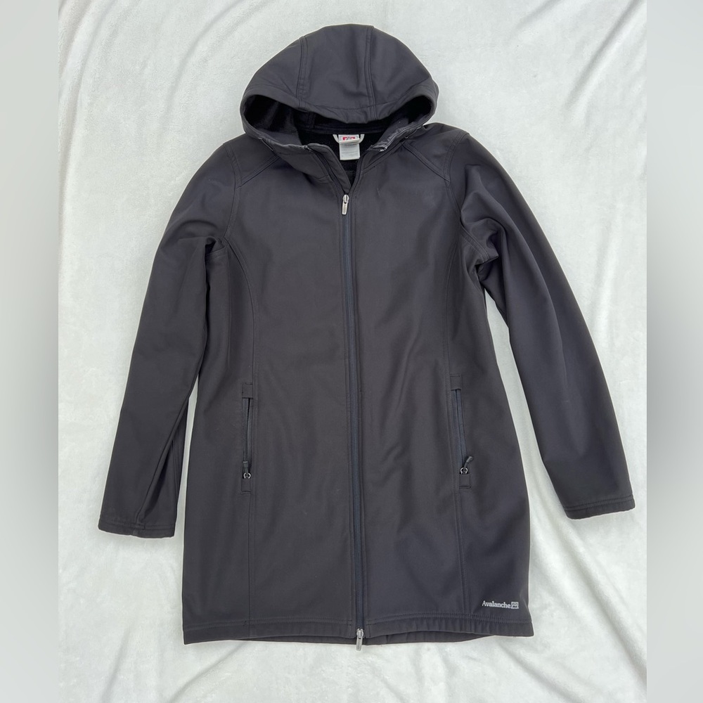 AVALANCHE WOMENS HOODED COAT. Mid weight. Large
